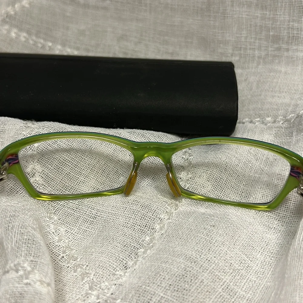 Prodesign Denmark frames with case